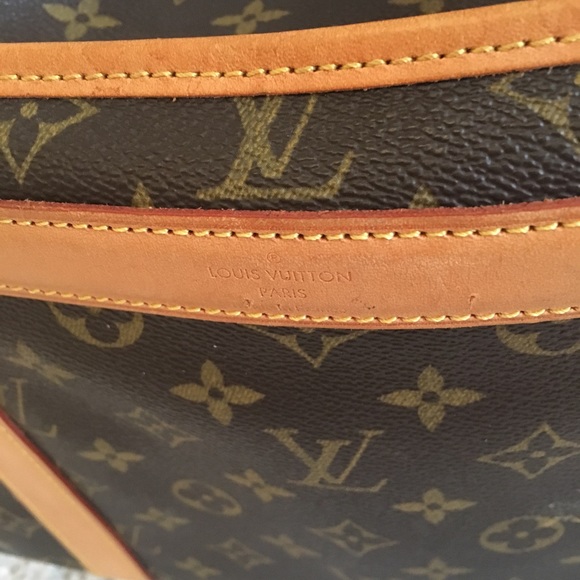 Sold!!!  Authentic Louis Vuitton pet Carrier - Picture 2 of 8